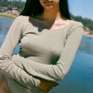 Ozma of California Sage Long-sleeved Bodysuit
